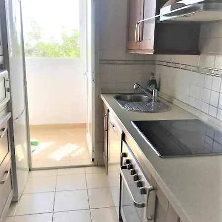 منزل للإقامة Con Llave Privada Y Bano Personal Wifi Estepona,marbella